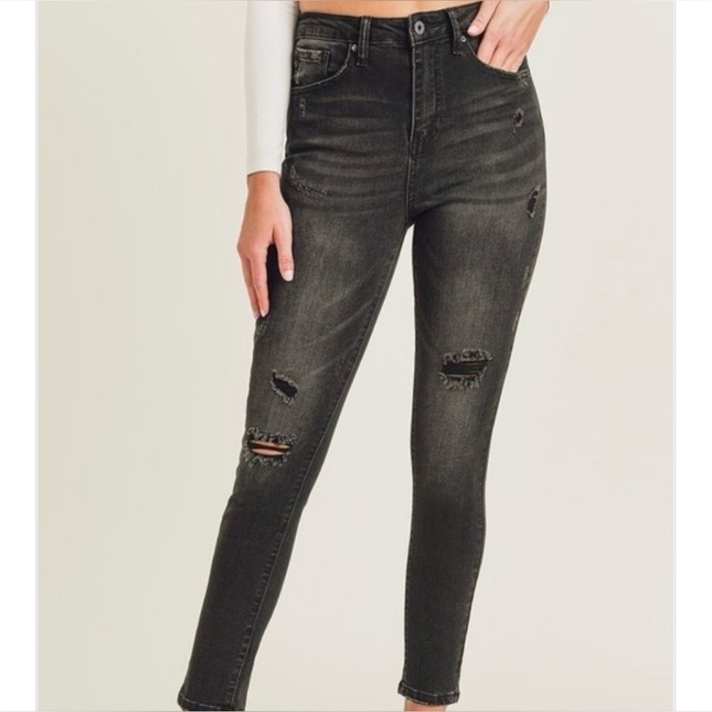 Risen Black Distressed Women's Jeans Skinny